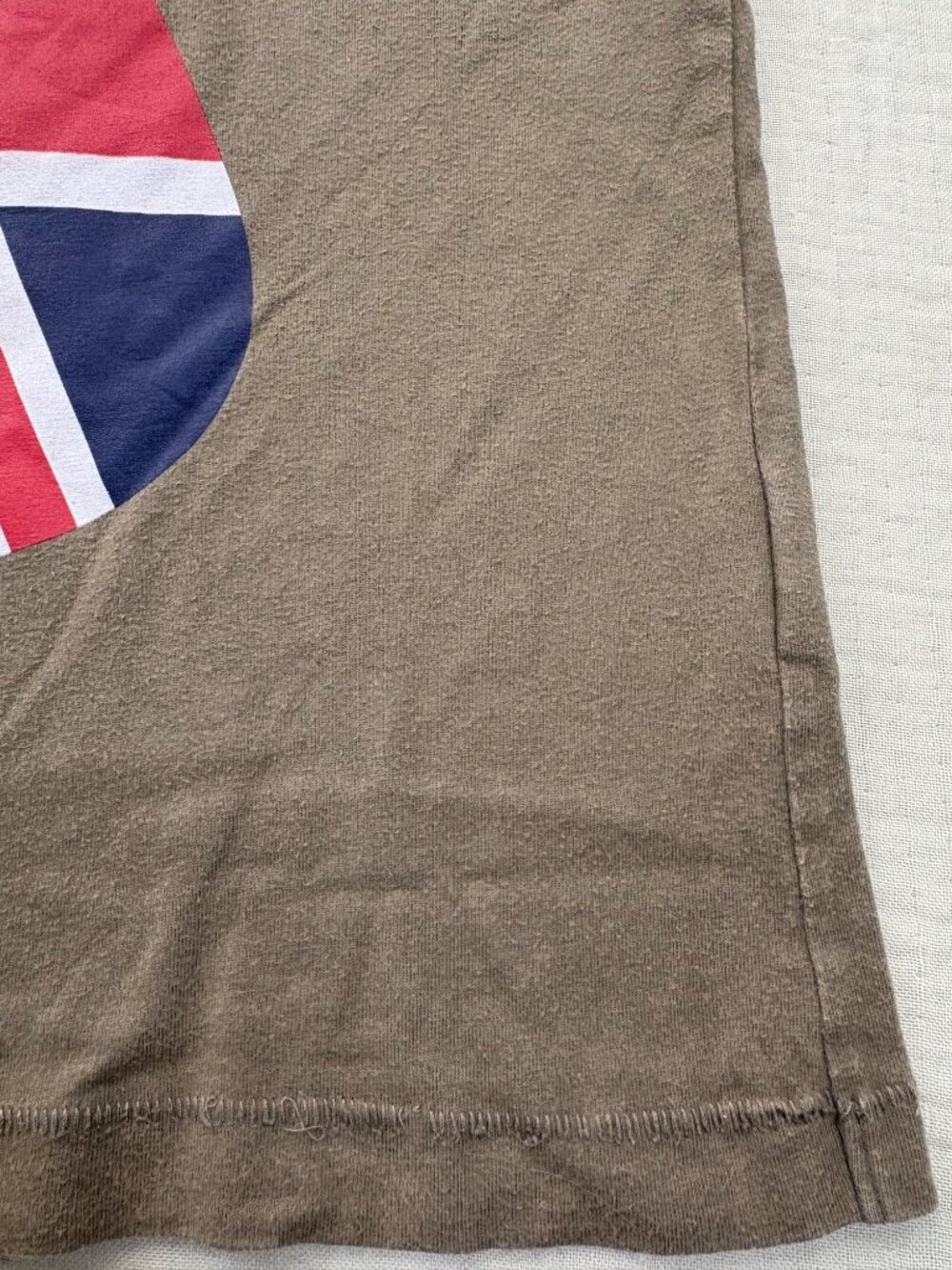 Mini Boden Kids T-Shirt with Union Jack Guitar Design Sz 7-8Y Cotton - Picture 6 of 7